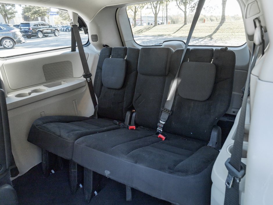 2019 Dodge Grand Caravan SXT  ONE OWNER  ACCIDENTS FREE  SAFETY CERT-19