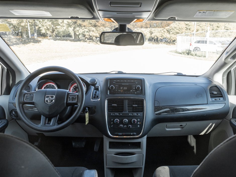 2019 Dodge Grand Caravan SXT  ONE OWNER  ACCIDENTS FREE  SAFETY CERT-20