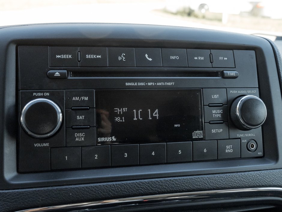 2019 Dodge Grand Caravan SXT  ONE OWNER  ACCIDENTS FREE  SAFETY CERT-16