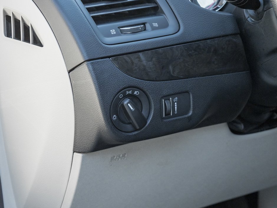 2019 Dodge Grand Caravan SXT  ONE OWNER  ACCIDENTS FREE  SAFETY CERT-12