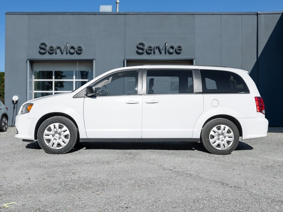 2019 Dodge Grand Caravan SXT  ONE OWNER  ACCIDENTS FREE  SAFETY CERT-2