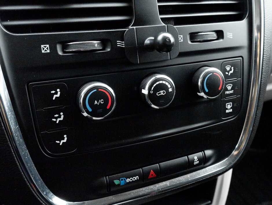 Dodge Grand Caravan SXT 2WD   AVAILABLE FOR FINANCING 2019-16