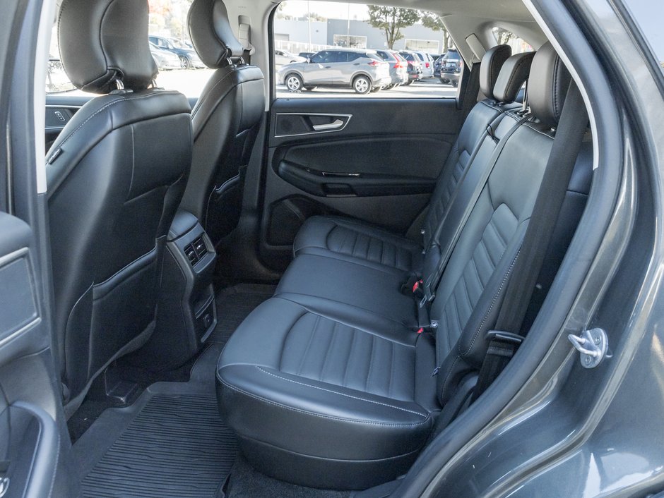 2018 Ford Edge SEL AWD / SAFETY CERTIFIED / ACCIDENT FREE-19