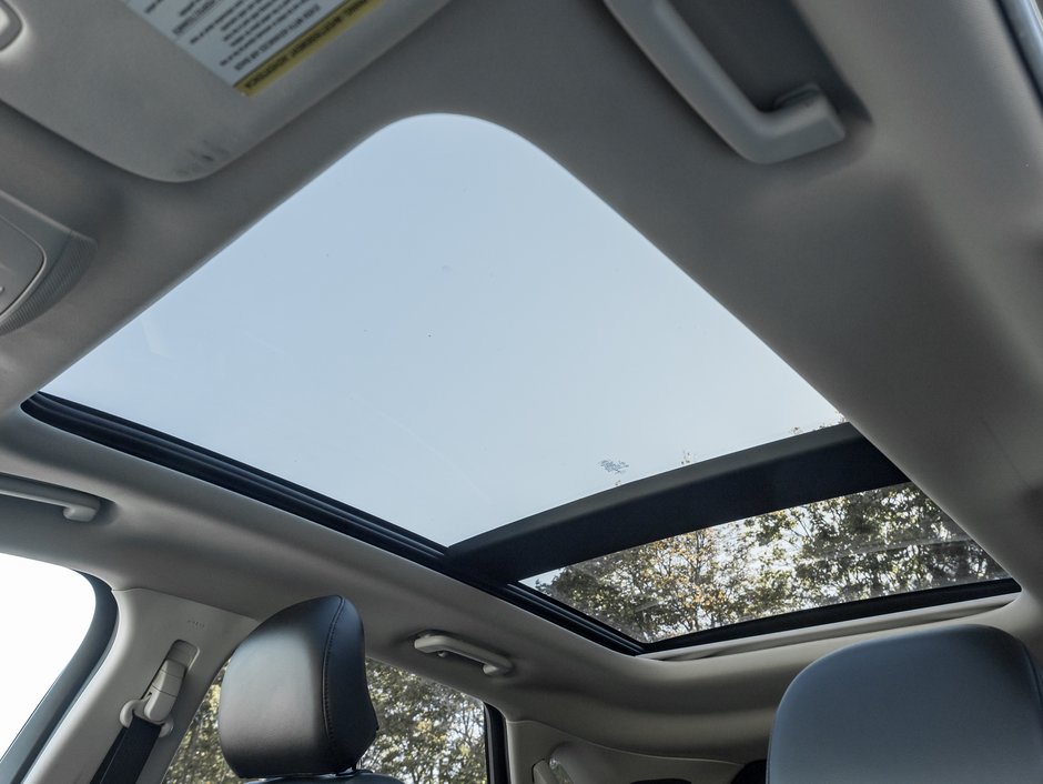 2018 Ford Edge SEL AWD / SAFETY CERTIFIED / ACCIDENT FREE-17