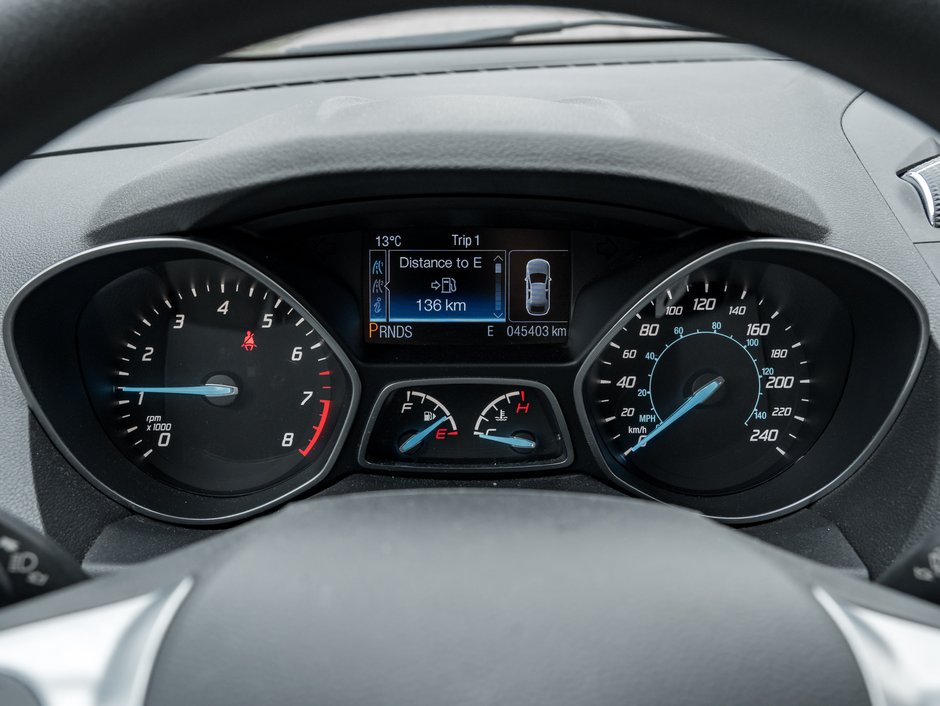 2013 Ford Escape 4WD 4dr SE /  SAFETY CERTIFIED / ACCIDENT FREE-9