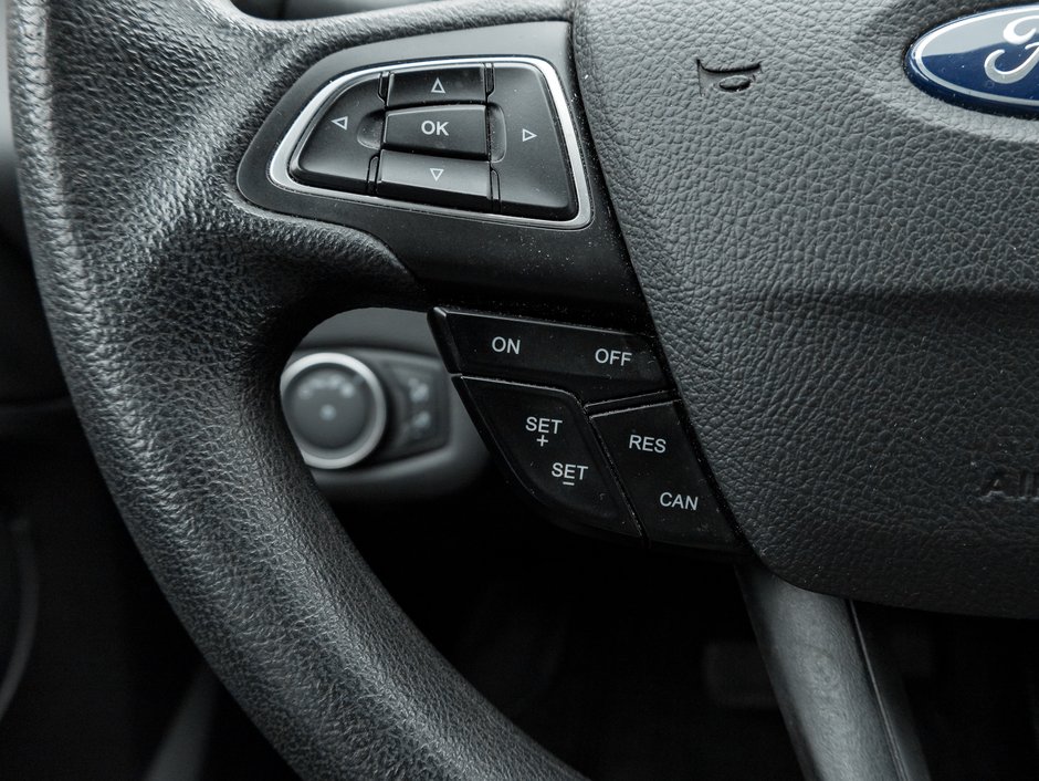 2018 Ford Escape SE FWD/ SAFETY CERTIFIED-10