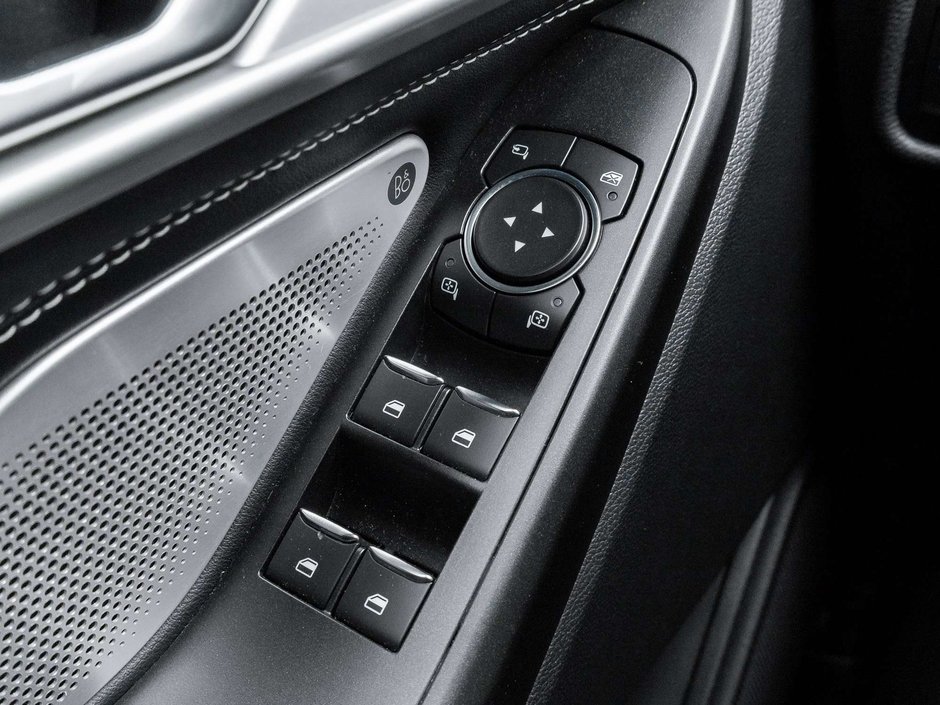 2020 Ford Explorer ST  TRADE IN ONE OWNER  WELL MAINTAINED  B&O AUDIO-13