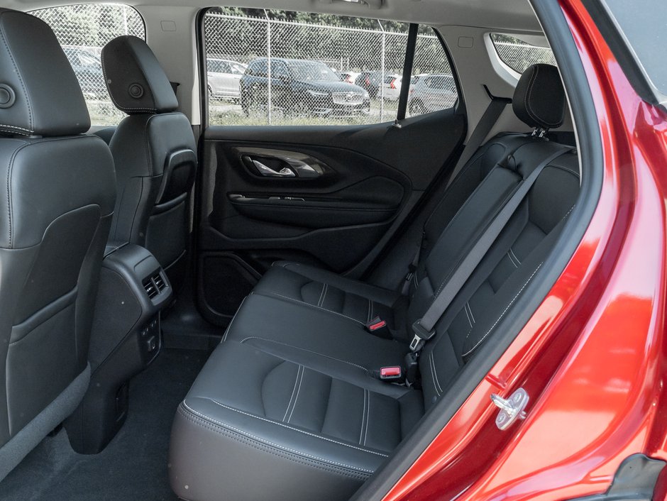 2024 GMC Terrain AWD 4dr Denali-25