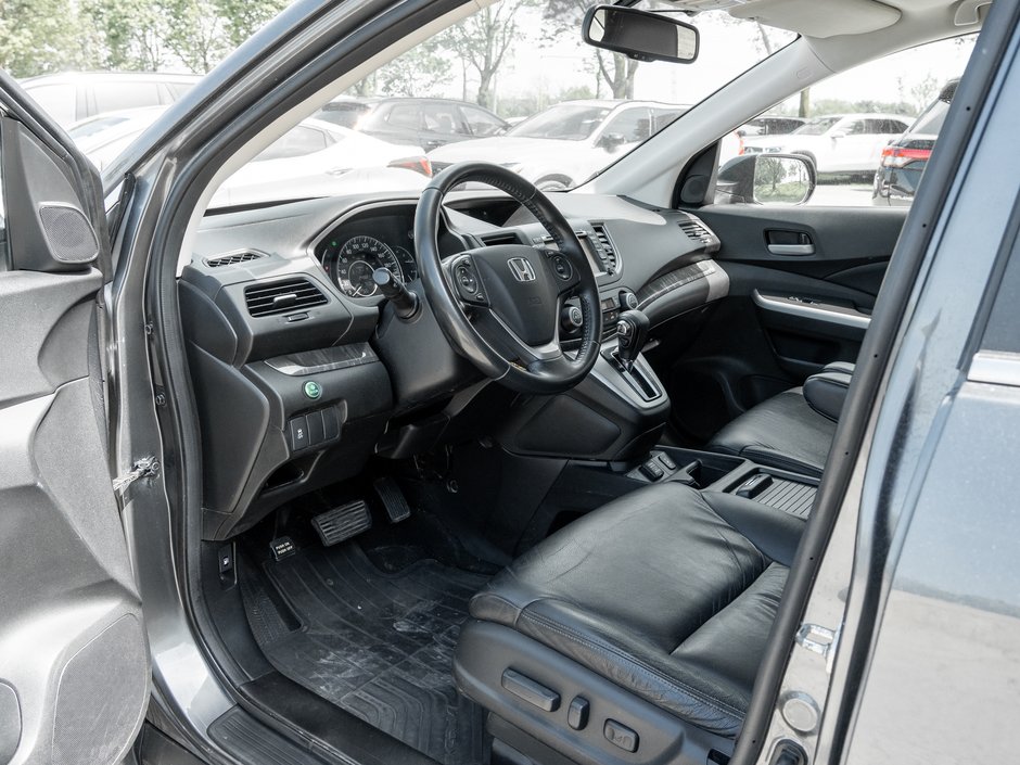 2013 Honda CR-V AWD 5dr Touring  AS TRADE  AS IS  2 SETS OF WHEELS-6