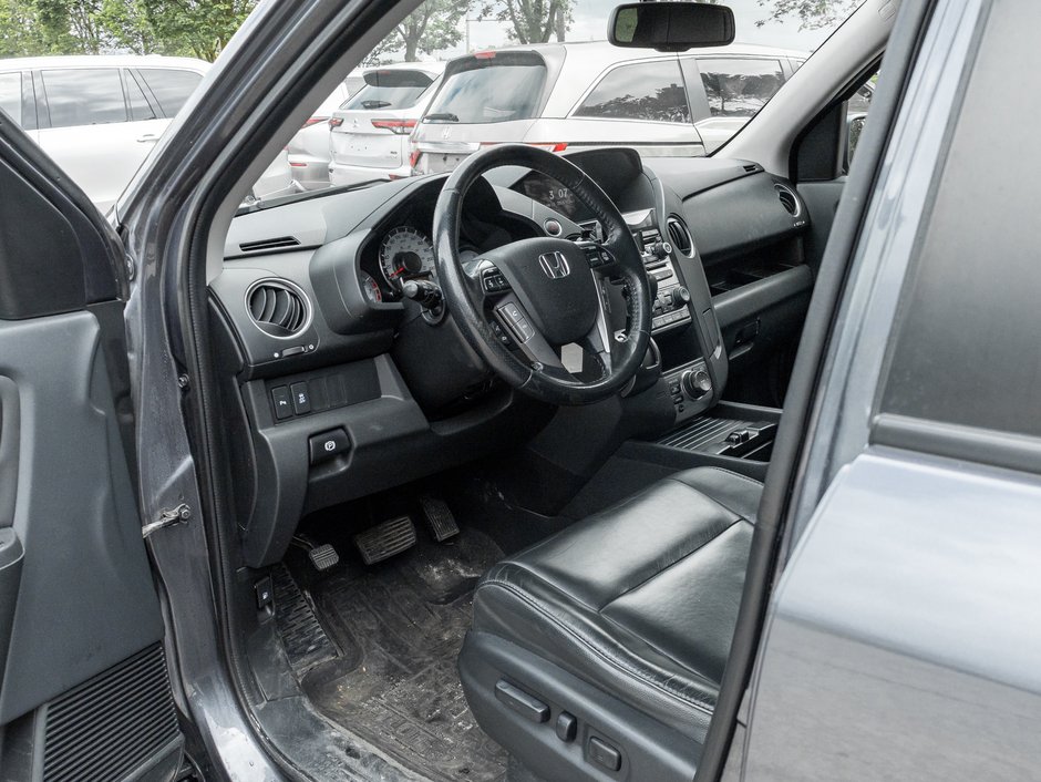 Honda Pilot 4WD 4dr Touring   AS IS 2015-7