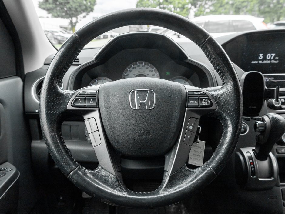 Honda Pilot 4WD 4dr Touring   AS IS 2015-8