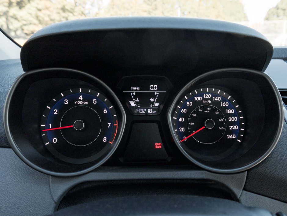 2014 Hyundai Elantra 4dr Sdn 6 Speed Manual GLS  AS IS   AS TRADED-8