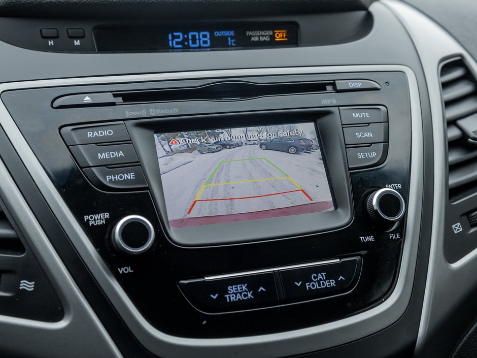 2016 Hyundai Elantra 4dr Sdn Manual GLS   AS IS-10