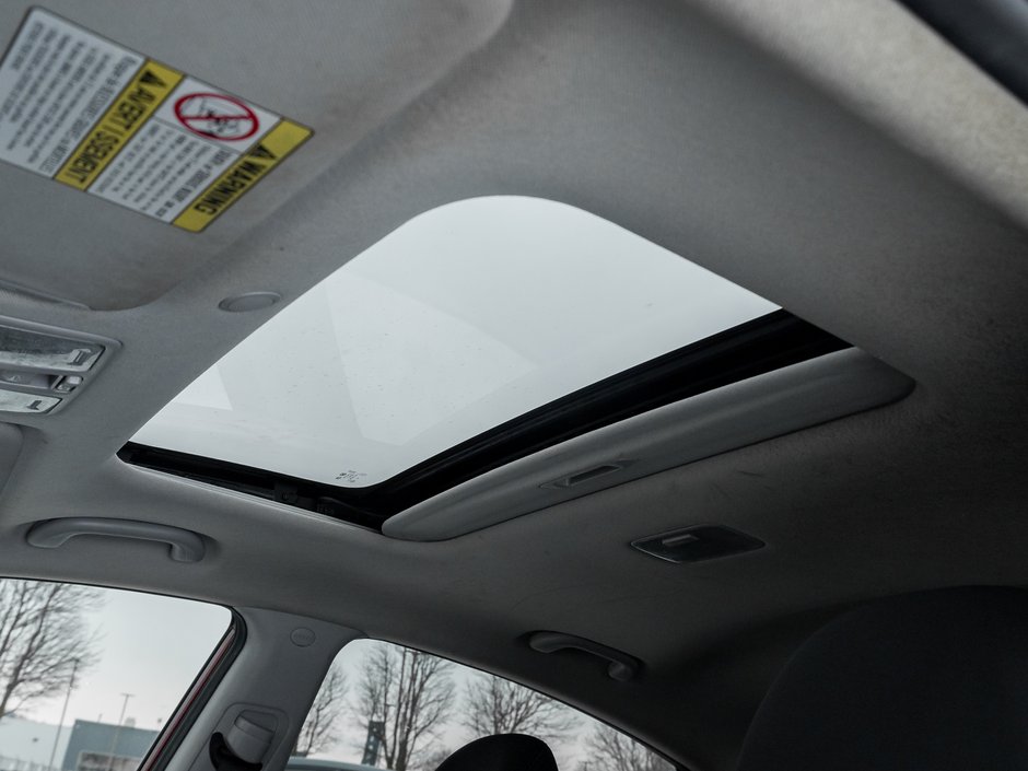 2016 Hyundai Elantra 4dr Sdn Manual GLS   AS IS-18