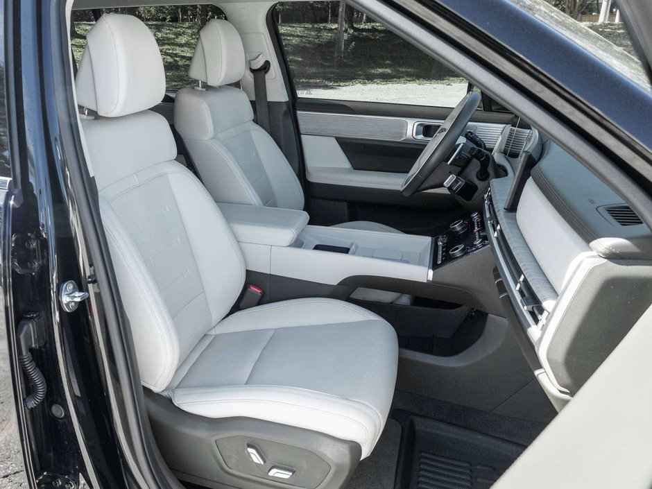 2024 Hyundai SANTA FE ULTIMATE CALLIGRAPHY^Trade In^Safety Cert^Bose-24