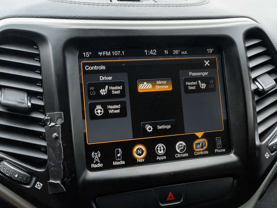 Jeep Cherokee North   TRADE IN   AS IS 2017-18