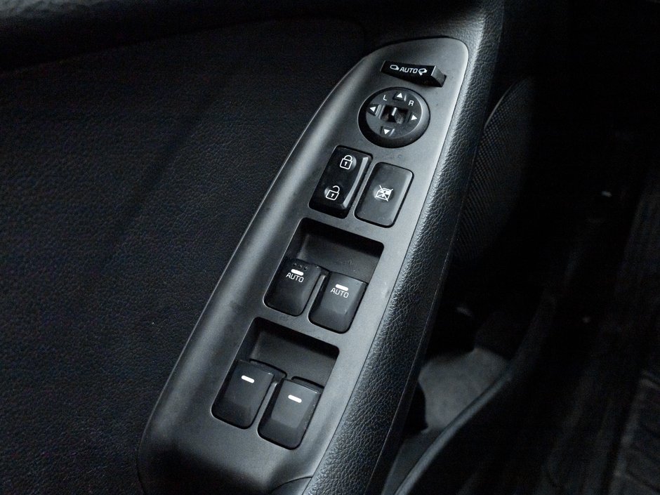 2015 Kia Forte 4dr Sdn Auto EX  TRADE IN  SAFETY CERTIFIED-11