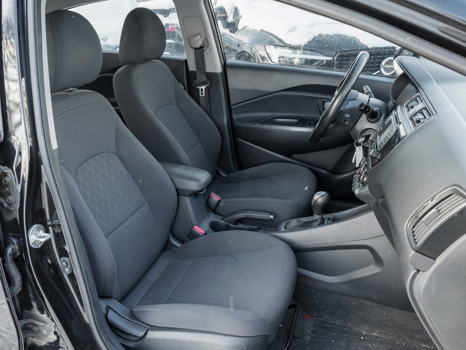 2017 Kia Rio 4dr Sdn Auto EX+ w-Sunroof   AS IS-16