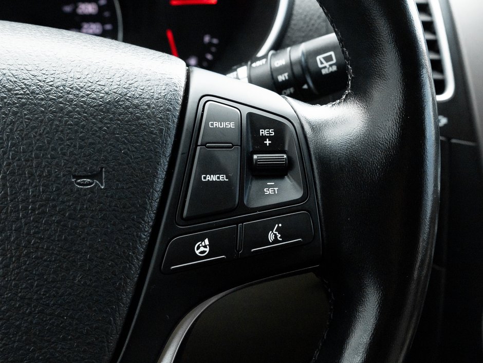 Kia Sorento AWD 4dr V6 Auto EX w-Snrf   AS IS 2015-9