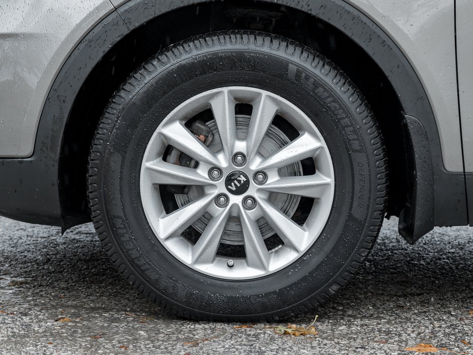 2019 Kia Sorento LX V6 Premium AWD   ONE OWNER   SAFETY CERTIFIED-3