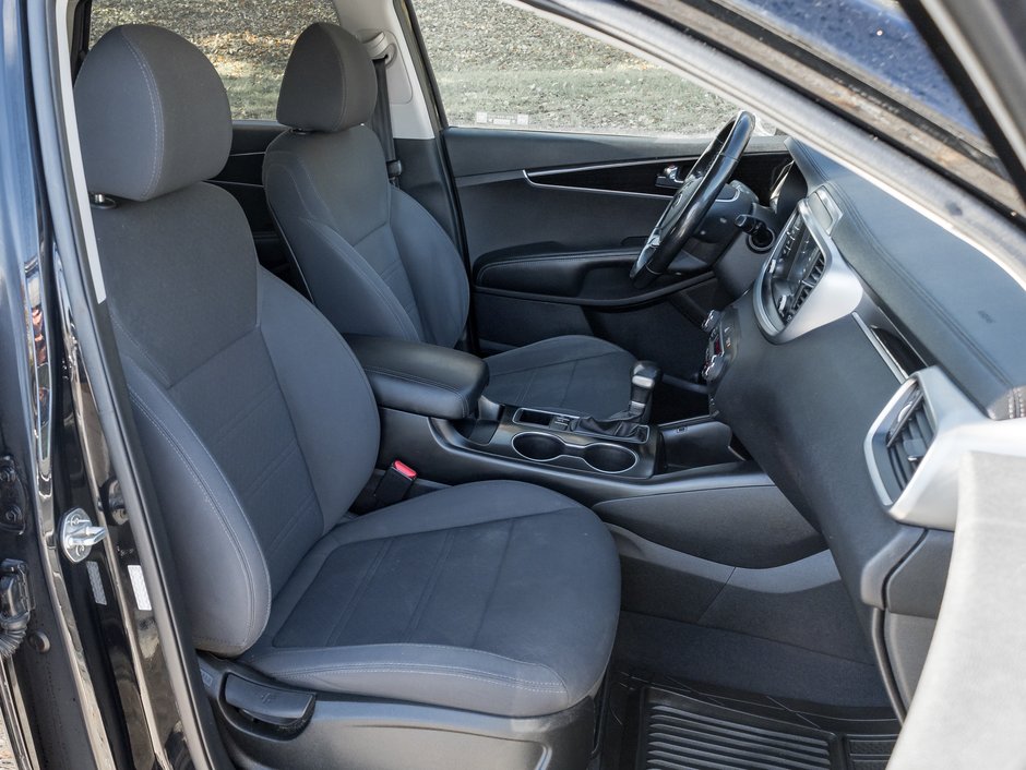 Kia Sorento LX+ AWD/ SAFETY CERTIFIED, ACCIDENT FREE 2020-19