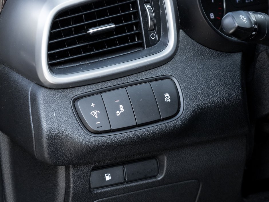 Kia Sorento LX+ AWD/ SAFETY CERTIFIED, ACCIDENT FREE 2020-13