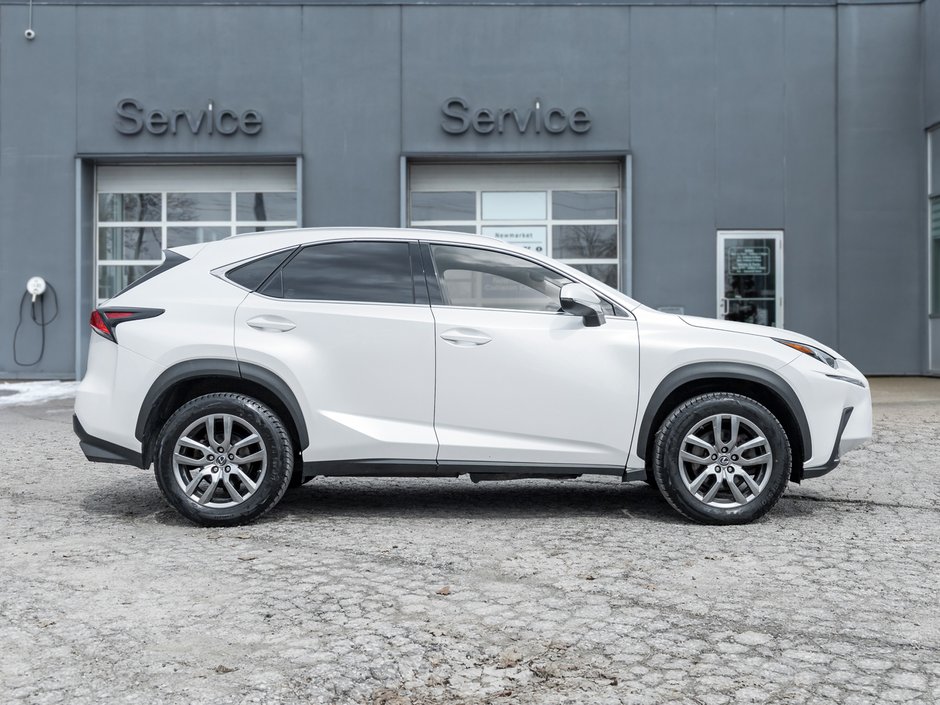 2019 Lexus NX 300 Auto  TRADE IN  ACCIDENTS FREE  LIKE NEW-4