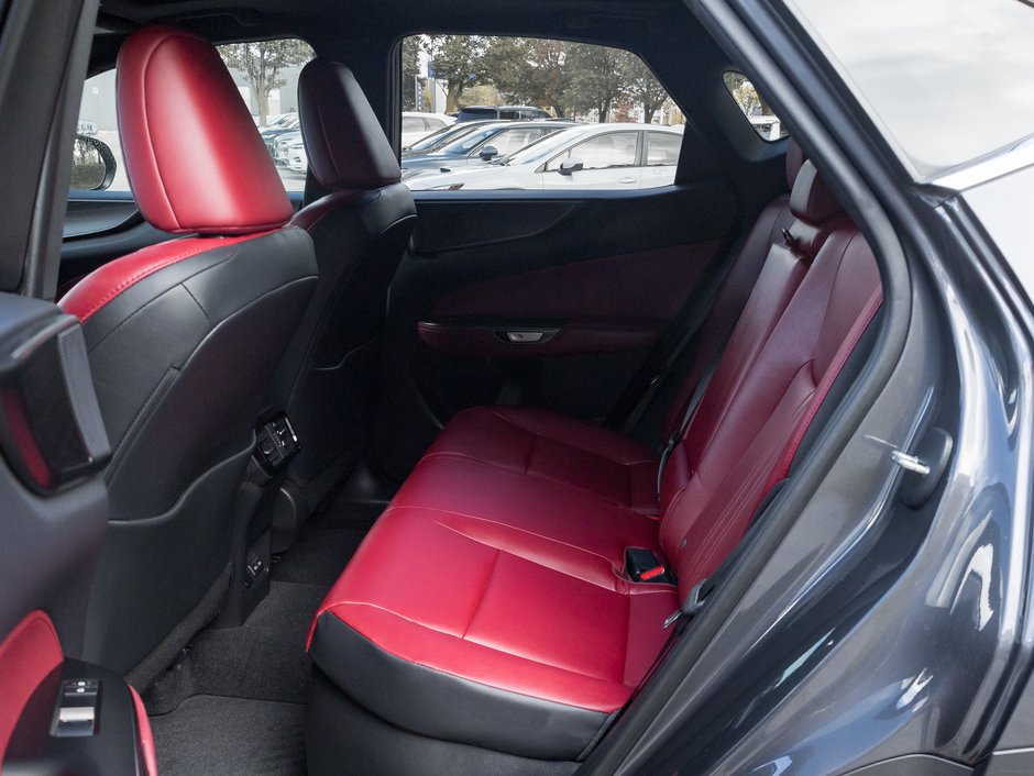 2025 Lexus NX 350h AWD/ LOW KM/ SAFETY CERTIFIED/ RED INT-24