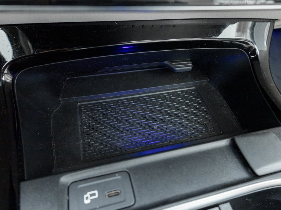 2020 Mercedes-Benz A-Class A 250 4MATIC Hatch  TRADE IN  ONE OWNER-19