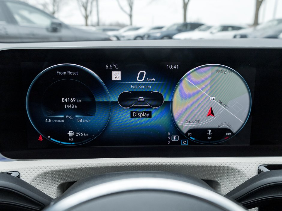 2020 Mercedes-Benz A-Class A 250 4MATIC Hatch  TRADE IN  ONE OWNER-8