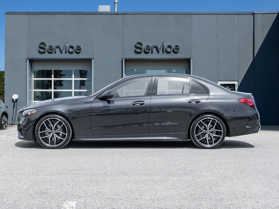 Mercedes-Benz C-Class C 300 4MATIC Sedan SUPER LOW KM  AMG WHEELS 2023-2
