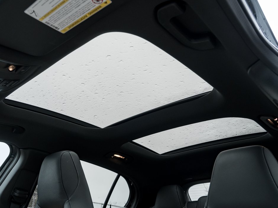 Mercedes-Benz GLA 250 4MATIC SUV LOW MILEAGE ONE OWNER  TRADE IN 2018-18