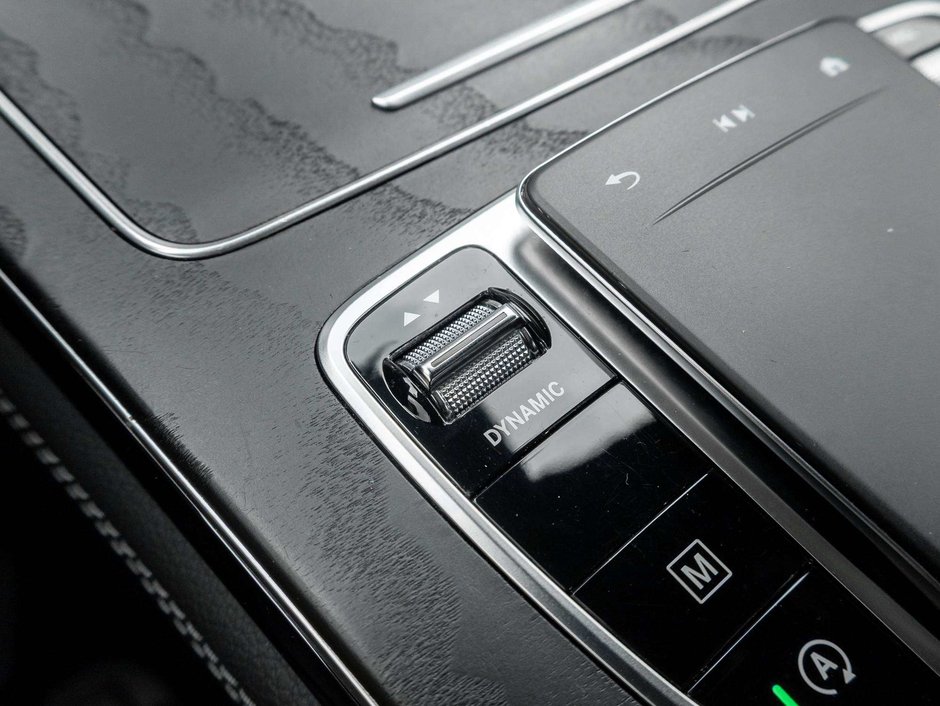 2020 Mercedes-Benz GLC 300-18