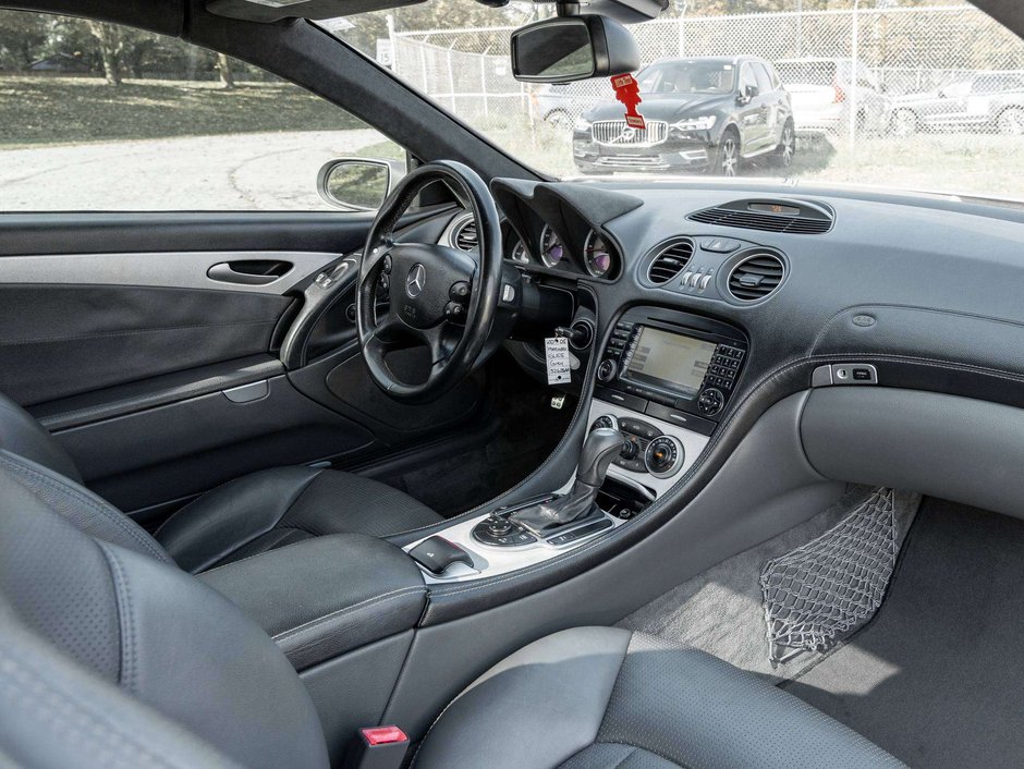 Mercedes-Benz SL 5.5L AMG   CONVERTIBLE   SAFETY CERTIFIED 2005-28