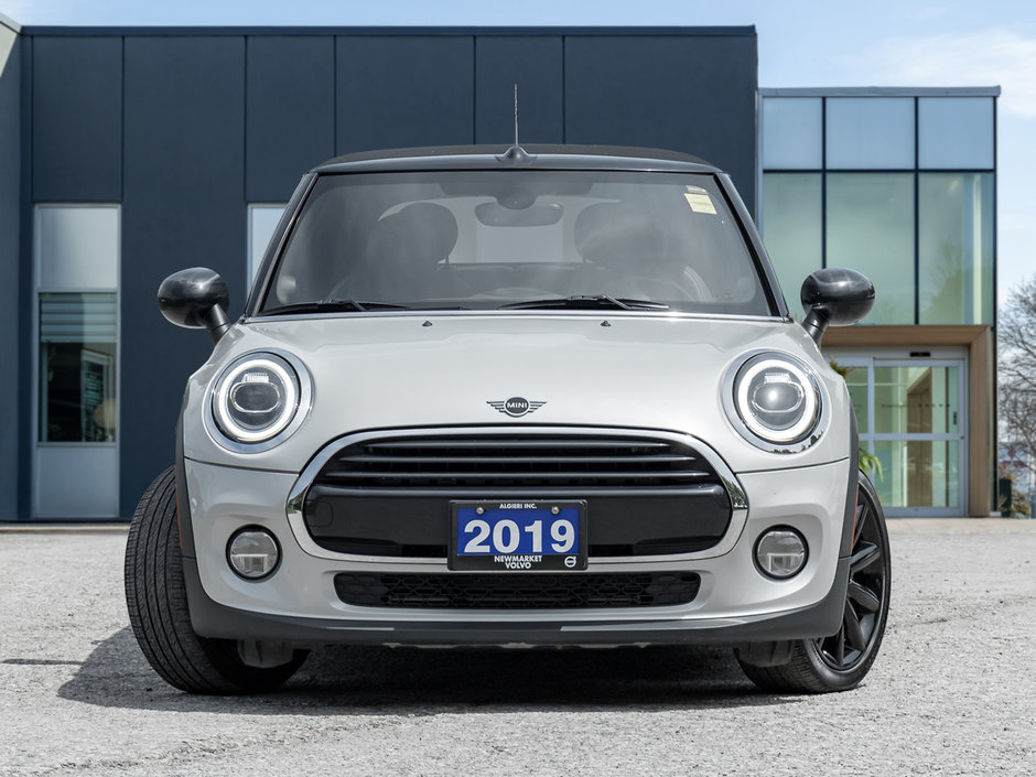 MINI Convertible Cooper  NEARLY NEW  ONE OWNER  WELL MAINTAINED 2019-1
