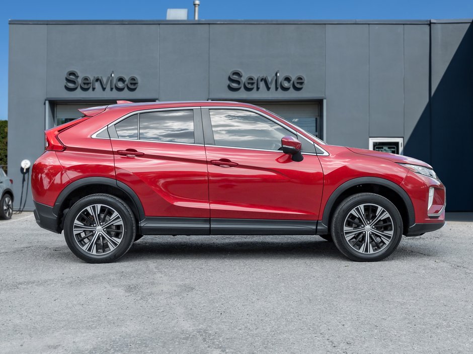 2018 Mitsubishi ECLIPSE CROSS ES S-AWC-4