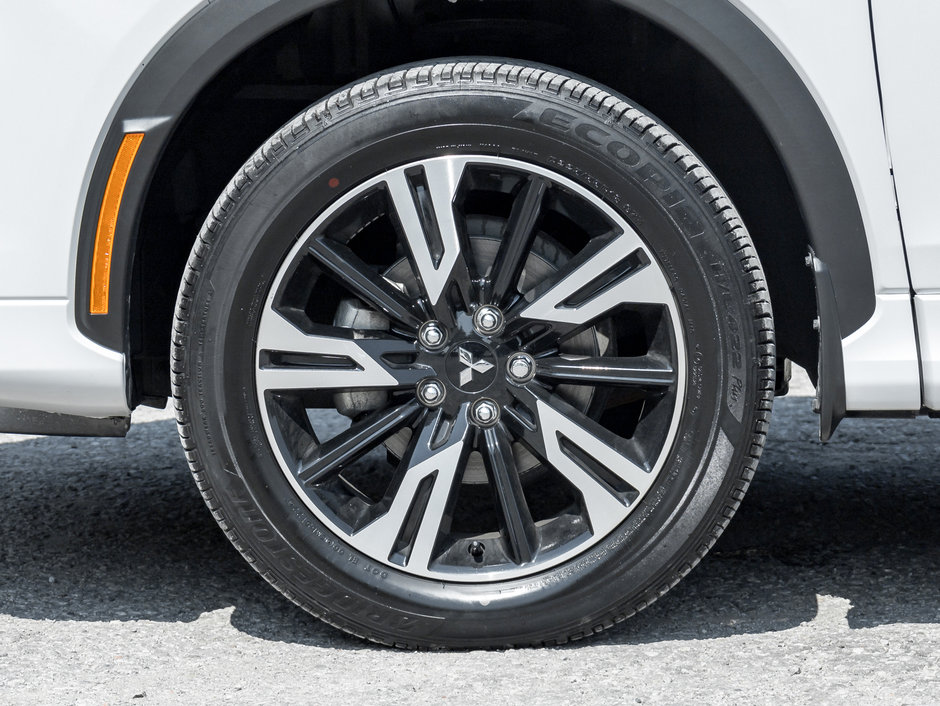 2023 Mitsubishi ECLIPSE CROSS GT S-AWC-3