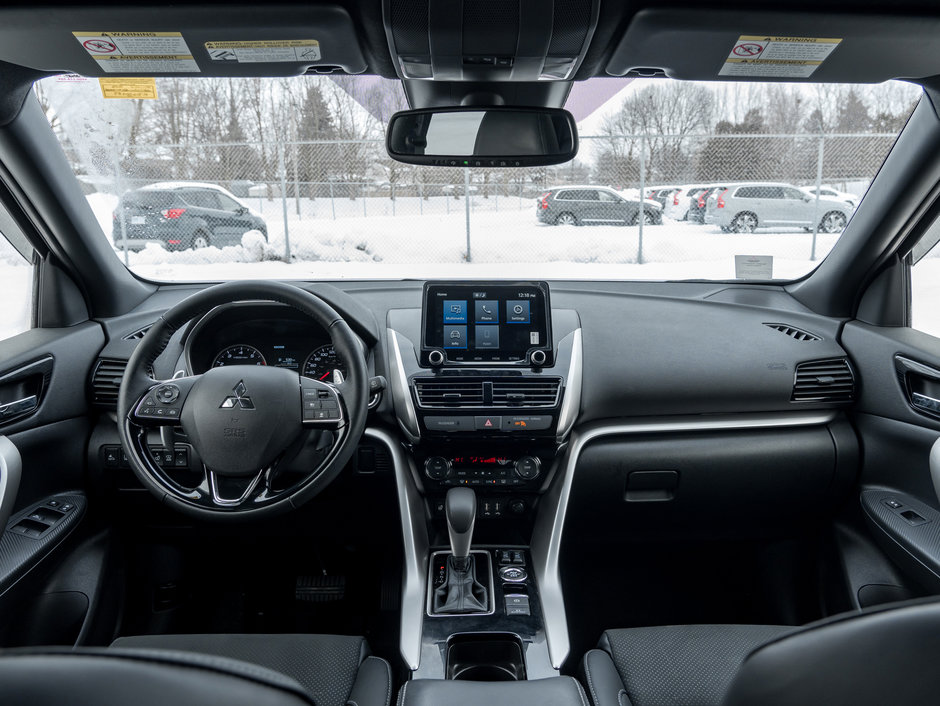 Mitsubishi ECLIPSE CROSS SEL S-AWC CPO FINANCE RATES FOR AS LOW AS 0.9% 2024-19