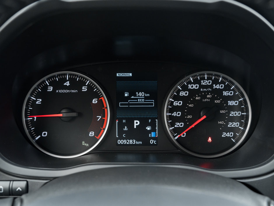 Mitsubishi ECLIPSE CROSS NOIR S-AWC CPO FINANCE RATES FOR AS LOW AS 0.99% 2024-8