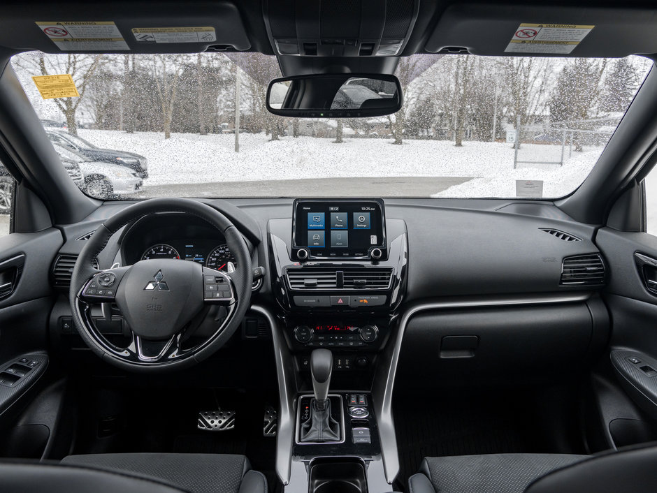 Mitsubishi ECLIPSE CROSS NOIR S-AWC CPO FINANCE RATES FOR AS LOW AS 0.99% 2024-20