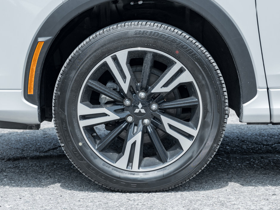 2024 Mitsubishi ECLIPSE CROSS GT S-AWC CPO FINANCE RATES FOR AS LOW AS 0.9%-3