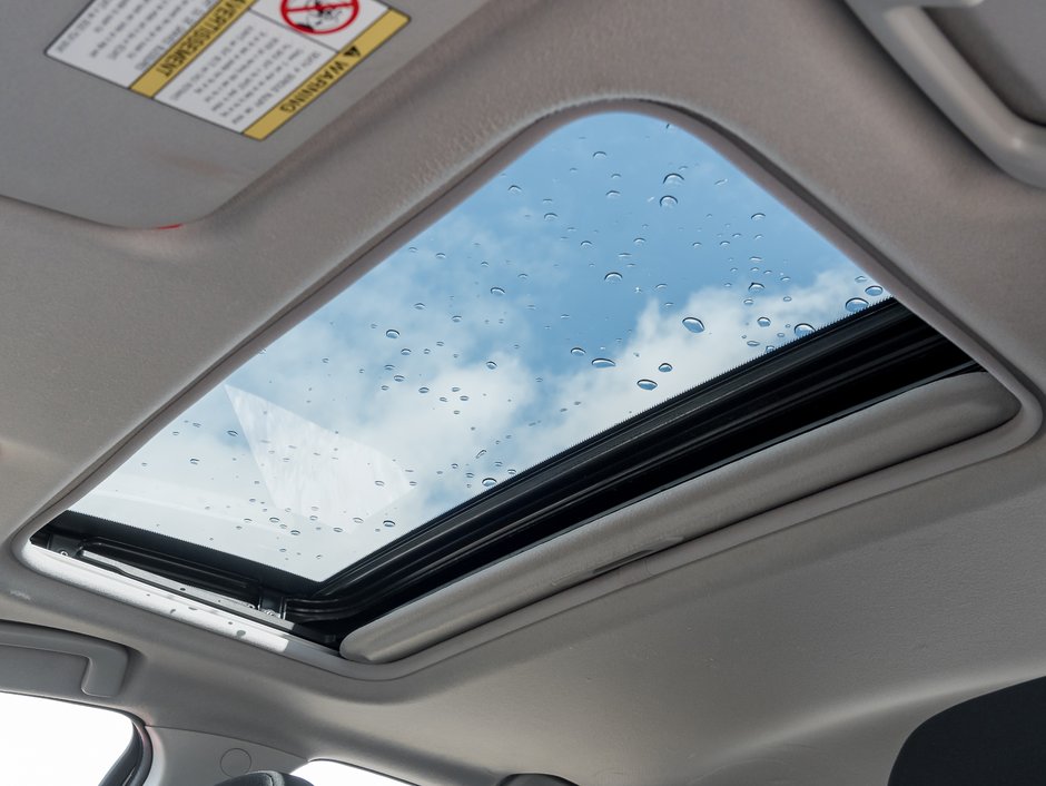 2017 Mitsubishi LANCER SPORTBACK 5dr Sportback CVT GT/ONE OWNER/ ACCIDENT FREE-16