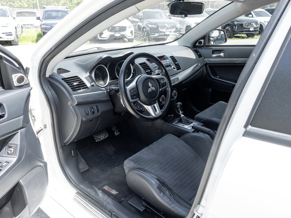 2011 Mitsubishi Lancer 4dr Sdn Ralliart-9