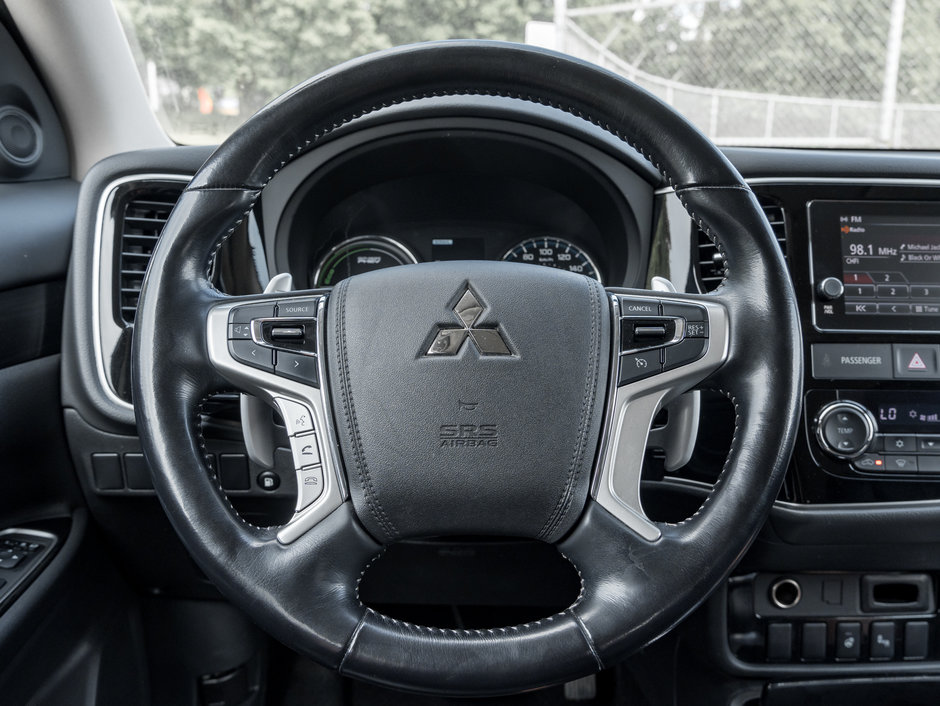 2018 Mitsubishi OUTLANDER PHEV SE S-AWC-8