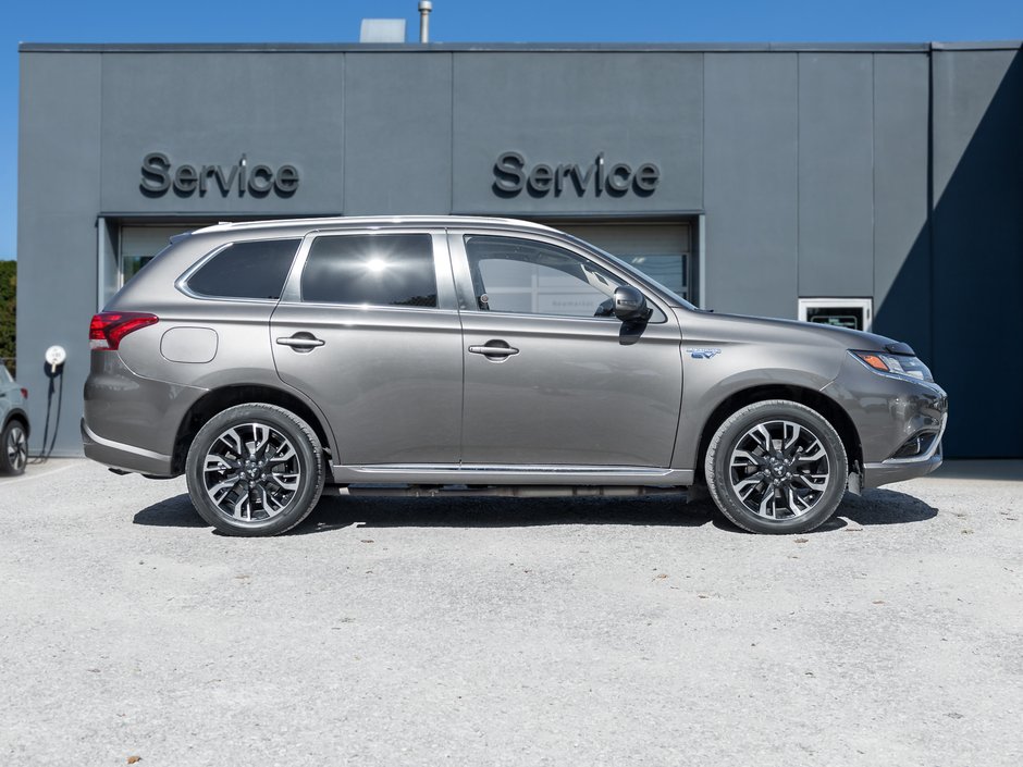 2018 Mitsubishi Outlander PHEV SE S-AWC/ **SAFETY CERTIFIED**-4