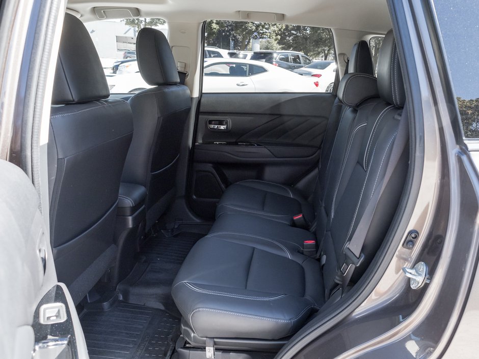 2018 Mitsubishi Outlander PHEV SE S-AWC/ **SAFETY CERTIFIED**-21