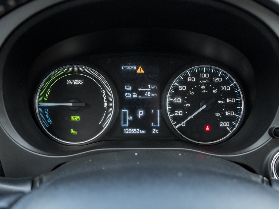 Mitsubishi Outlander PHEV SE S-AWC  SAEFTY CERTIFIED FINANCE AS LOW AS 6.49% 2020-11