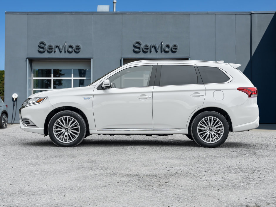 Mitsubishi OUTLANDER PHEV GT S-AWC CPO FINANCE RATES FOR AS LOW AS 0.9% 2022-2