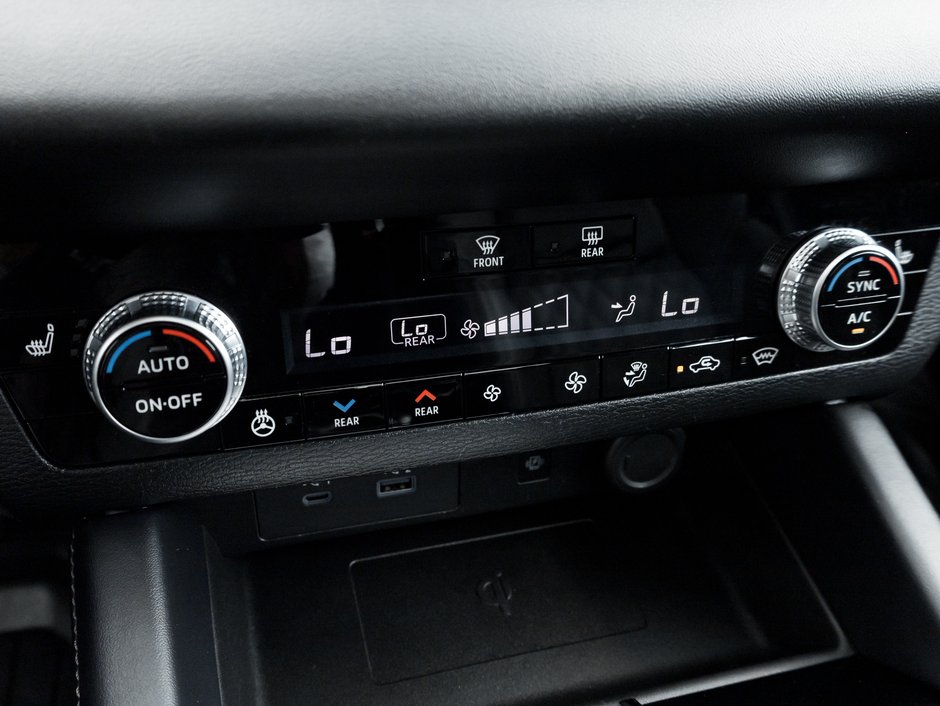 2023 Mitsubishi OUTLANDER PHEV GT S-AWC CPO FINANCE FOR AS LOW AS 0.9%-19