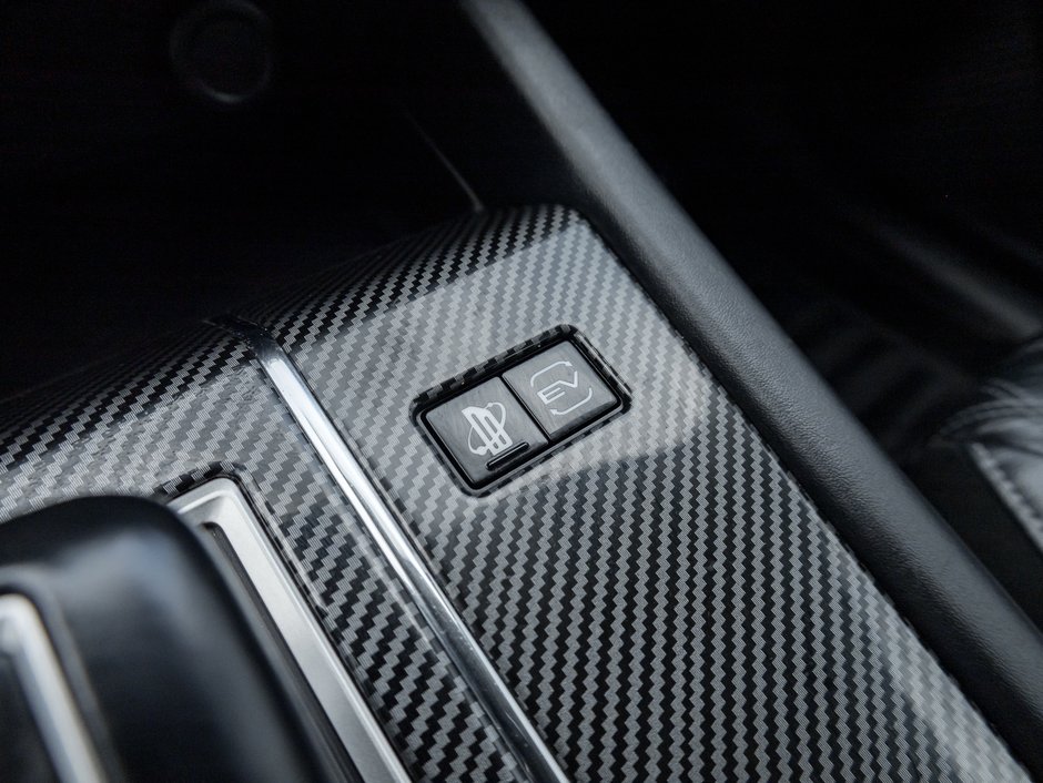 Mitsubishi Outlander PHEV SEL S-AWC CPO FINANCE RATES FOR AS LOW AS 0.90% 2023-17